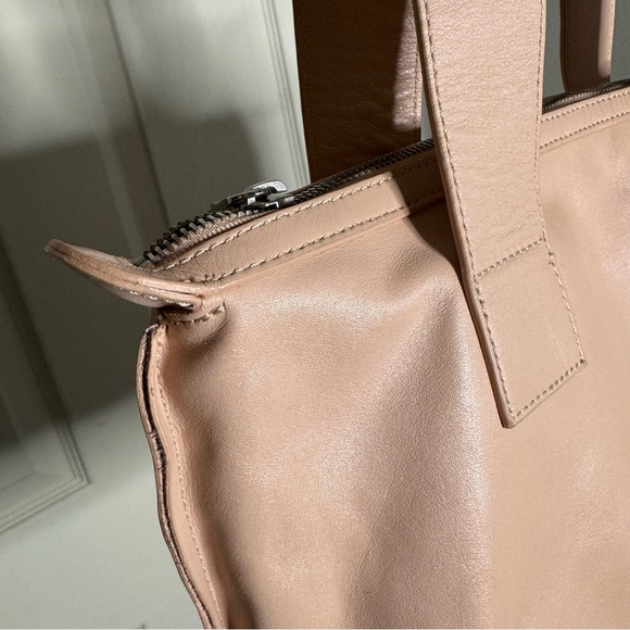 BREE Leather Tote Bag w Top handle - Picture 4 of 10